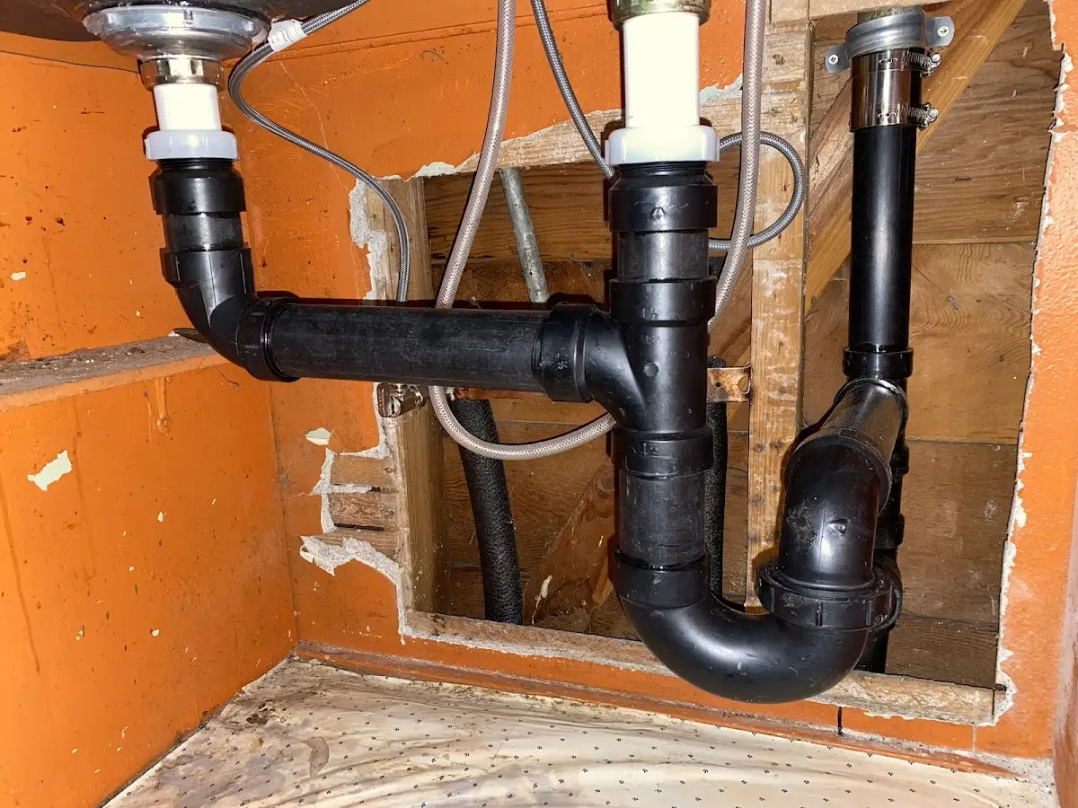 Professional Pipe Bursting equipment and tools on the job in Oxford